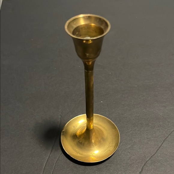 Elegant Brass Candle Holder Set (7) - Picture 6 of 12